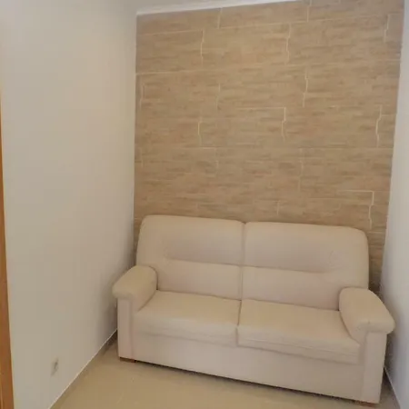 Penicheapart 2 Apartman *